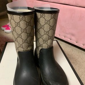 Authentic Gucci rain boots